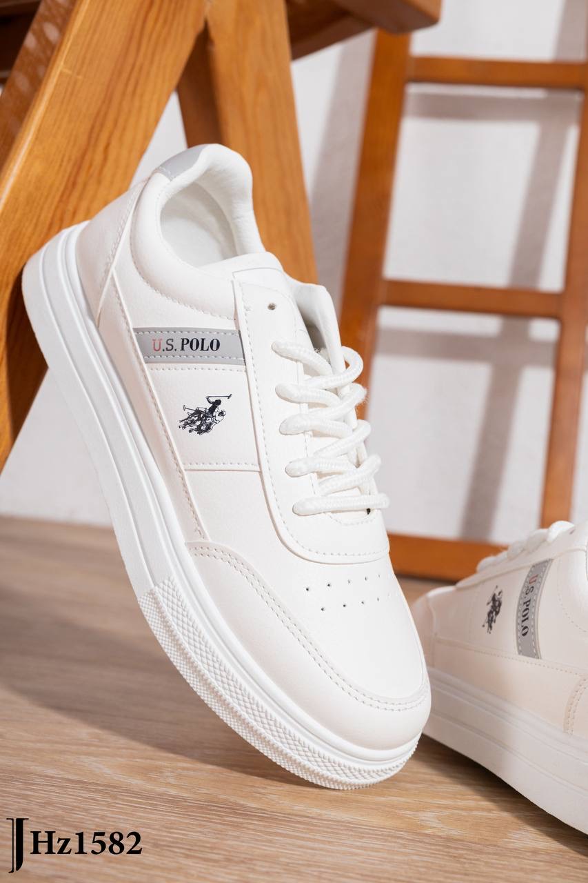 /public/uploads/photos/shares/Suzy shoes/IMG_4708.jpeg